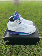 Load image into Gallery viewer, Air Jordan 5 Retro “Grape”HQ7978-100 – Size 8.5 – Lightly Worn
