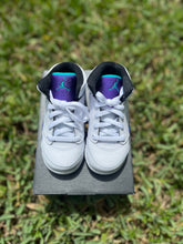 Load image into Gallery viewer, Air Jordan 5 Retro “Grape”HQ-7981-100&quot; – Toddler Size 8C – DS Brand New
