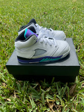 Load image into Gallery viewer, Air Jordan 5 Retro “Grape”HQ-7981-100&quot; – Toddler Size 8C – DS Brand New

